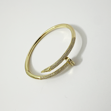 Load image into Gallery viewer, Gold Nail Style Bracelet