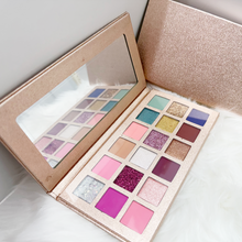 Load image into Gallery viewer, High Pigment Eyeshadow Palette 18 Colors
