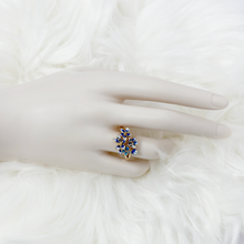 Load image into Gallery viewer, Charm Blue Flowers Gold Ring