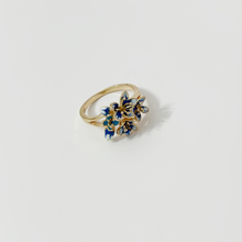 Load image into Gallery viewer, Charm Blue Flowers Gold Ring