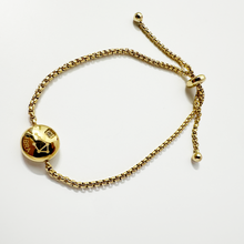 Load image into Gallery viewer, Zodiac Sign Gold Tone Bracelet