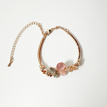 Load image into Gallery viewer, Butterfly charm bracelet
