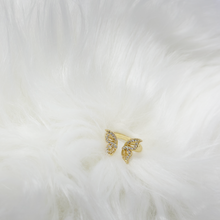Load image into Gallery viewer, Diamond Butterfly Gold Ring
