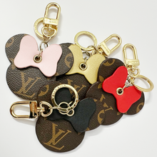 Load image into Gallery viewer, LV Leather Keychain
